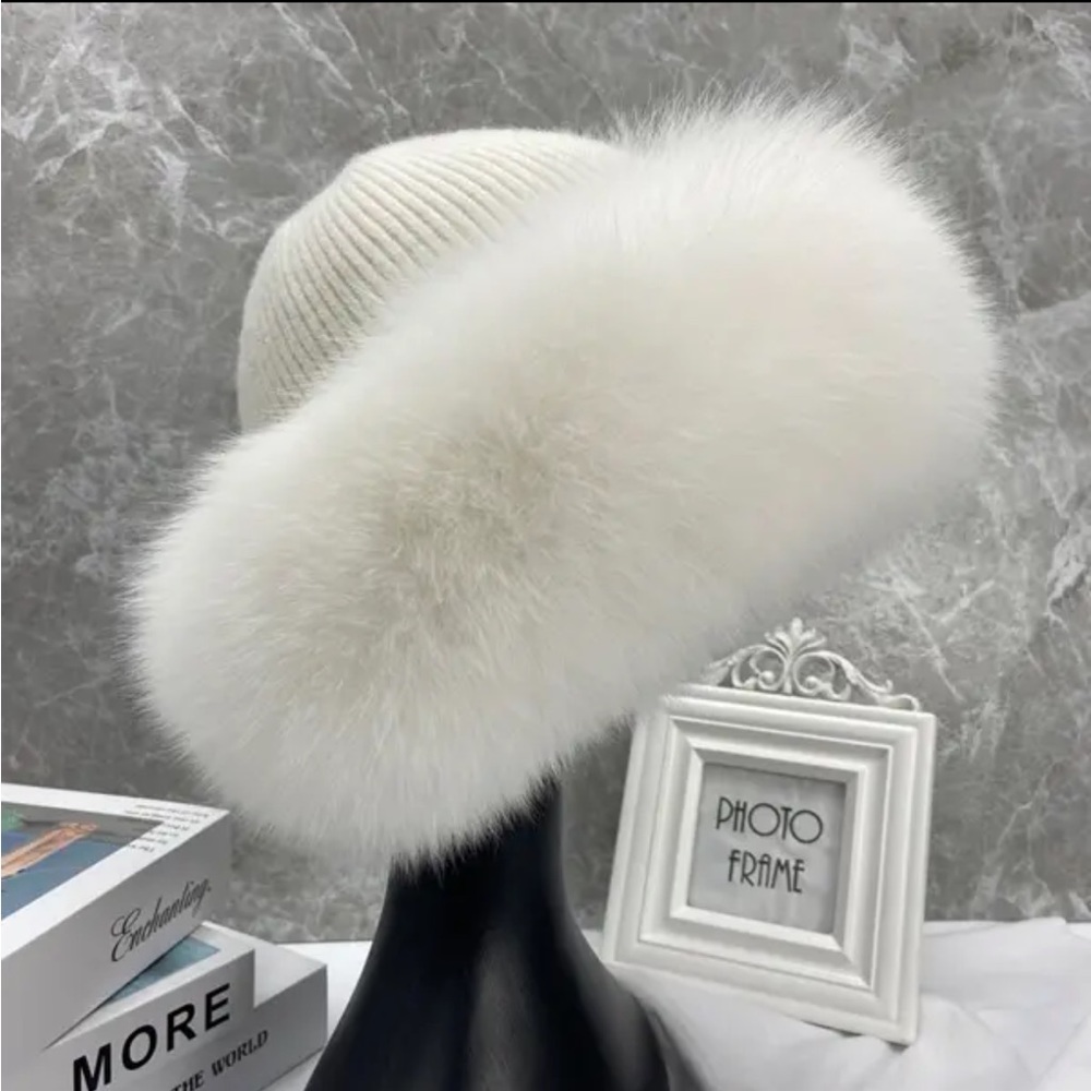 White Faux Fur Winter Beanie Hat